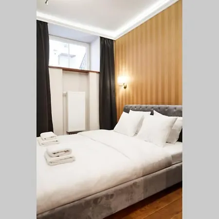 Househost Ii: Studencka Street Apartman Krakkó