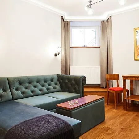 Househost Ii: Studencka Street Апартаменты *