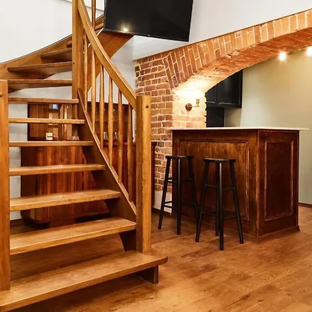 Househost Ii: Studencka Street Краков